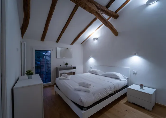 Realkasa Santo Stefano 46 *